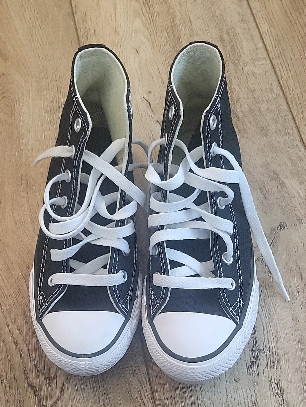 Converse classic styling